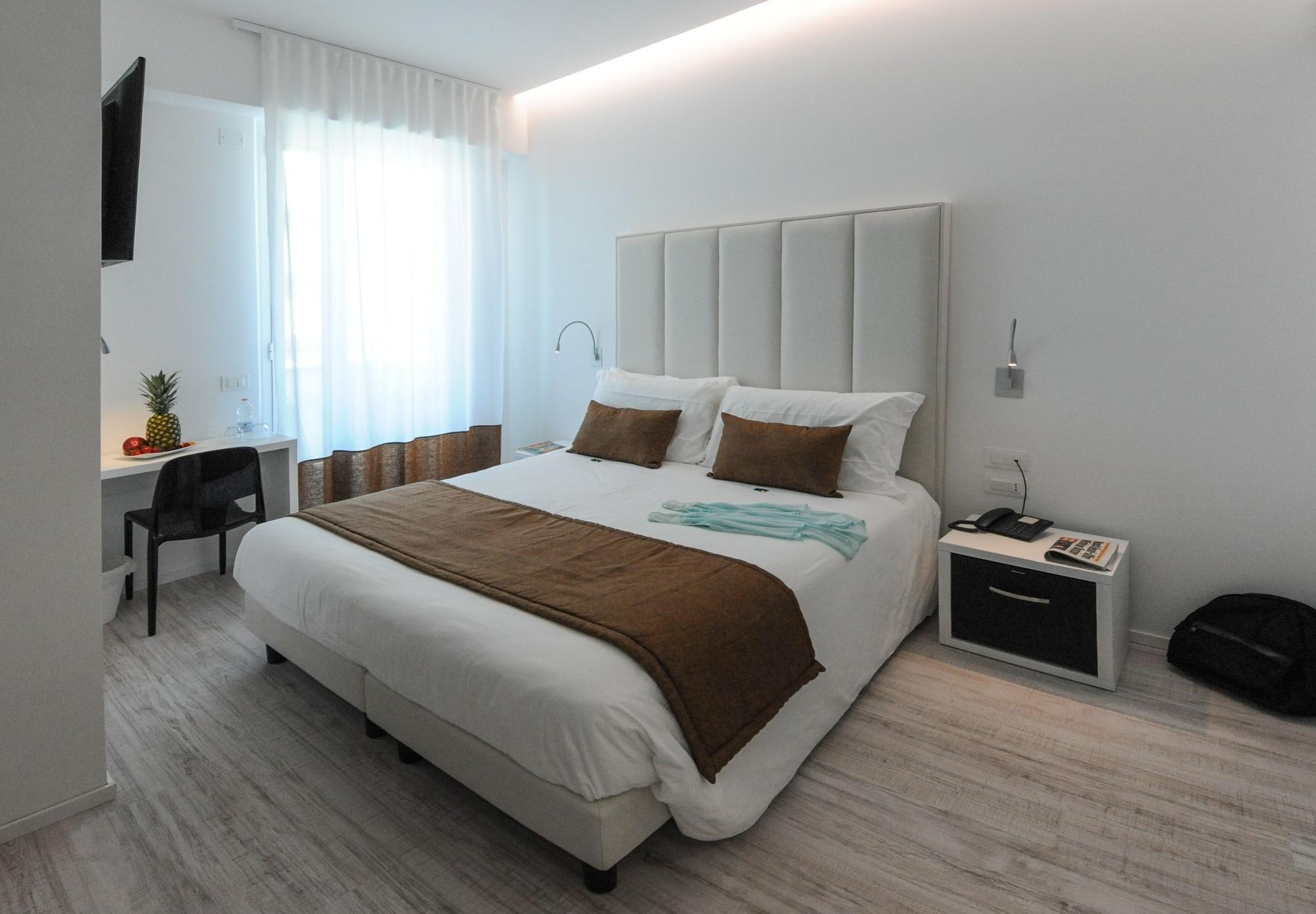 Hotel Lampara Lignano Sabbiadoro Exterior photo